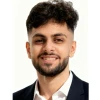 صورة صاحب مقدم العرض