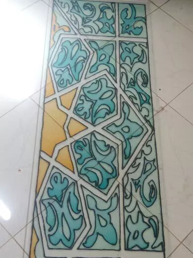 انشاء تصاميم ديكور علي زجاج