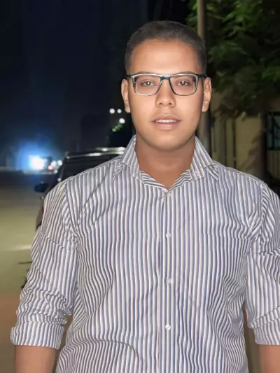 كتابه مذكرات وملازم لجميع المواد