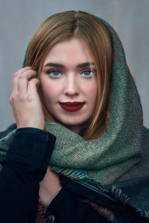 عمل رتوش لشخصيه