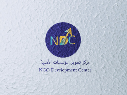 تصميم شعار لمركز تطوير.