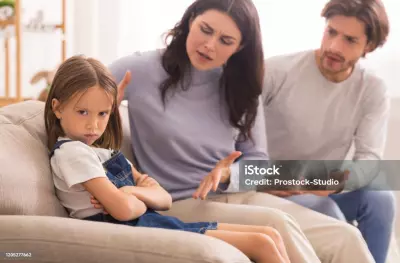 ما هي أفضل الطرق الفعالة  لعلاج العناد عند الأطفال؟