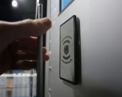 نظام حضور وانصراف باستخدام بطاقة NFC