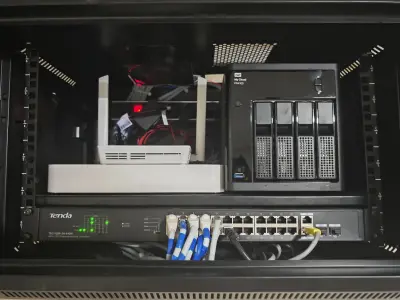 تنفيذ البنية التحتية للشبكات السلكية والكاميرات