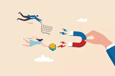 التنبؤ بخسارة العملاء (Customer Churn Prediction) مع شات بوت ذكي