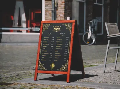 تصميم الهوية البصرية لمقهى BARON Café