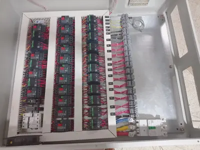 اعمال المقاولات  الكهربية:::::اعمال التركيبات للشبكات الكهربية ذات الجهد المنخفض والمتوسط