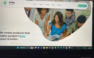 صفحة ويب تعريفية احترافية لشركة أو فريق أعمال (Business Landing Page)