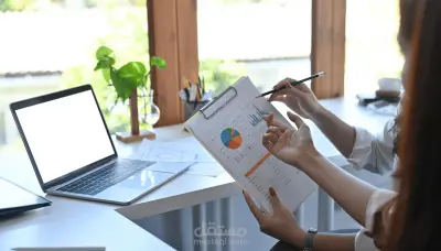 تعزيز اعمال المؤسسة و خدمة عملاء عن بعد