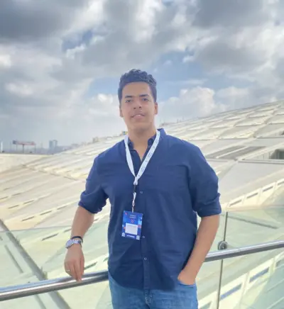 مصمم وجهات مستخدم UI-UX