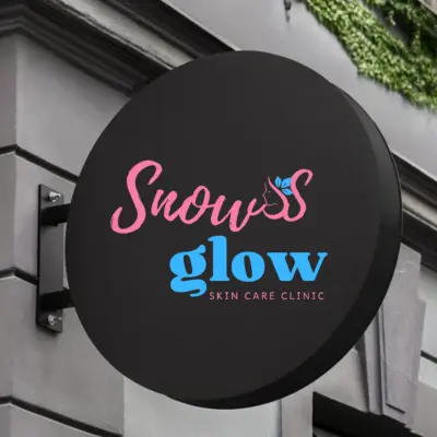 تصميم الهوية البصرية لعيادة "سنو جلو" (Snow Glow) للجلدية والتجميل