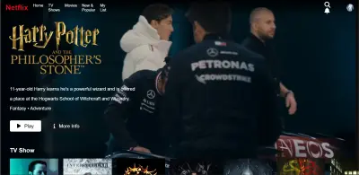 موقع يحاكي الصفحة الرئيسية لنيتفليكس