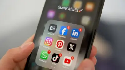 “إدارة إنستغرام وفيسبوك للصفحات الصغيرة”