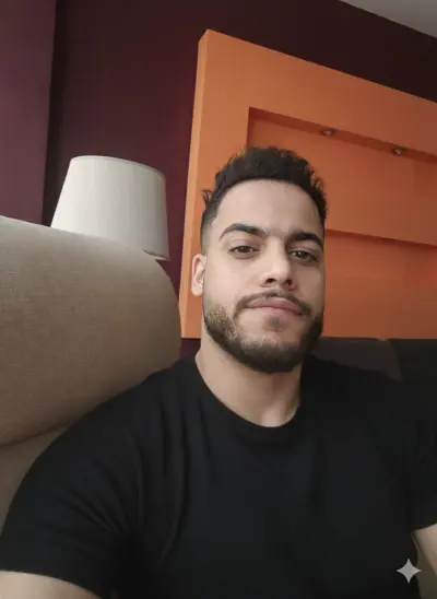 كاتب محتوى ومترجم عربي–إنجليزي، أقدم كتابة مقالات، إعادة صياغة، ترجمة نصوص بدقة ولغة سليمة، مع الالتزام بالمواعيد وسرعة التنفيذ.