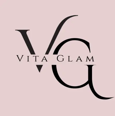 تصميم هوية بصرية وشعار مبتكر لبراند "VITA GLAM" – تجسيد للأناقة والعصرية