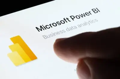 تصميم لوحات تحكم تفاعلية وذكاء أعمال (Power BI Dashboards) لدعم القرار