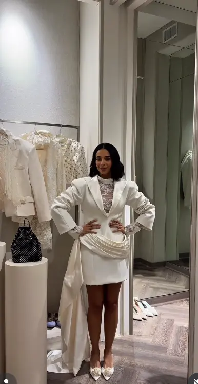 فيديو مونتاج لعرض أزياء – فساتين عميل في الكويت (anwar el zeiny)