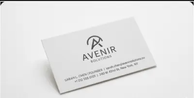 تصميم لوجو احترافي وهوية بصرية (Logo & Brand Identity)