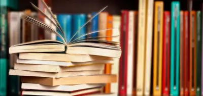 تلخيص الكتب  والمحاضرات والابحاث