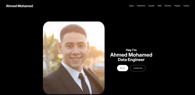 محفظة شخصية احترافية مبنية بـ React