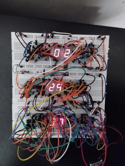 ساعه للدقايق وثواني باستخدام الدوائر المنطقيه