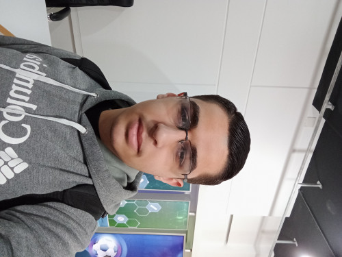 مصمم جرافيك