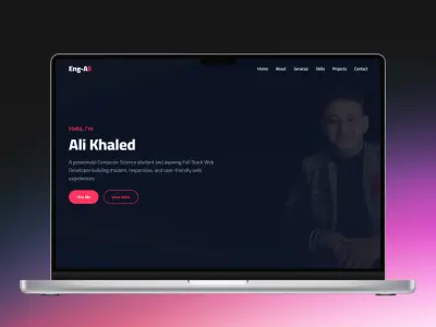 تصميم وتطوير موقعي الشخصي التفاعلي (Portfolio) كمطور واجهات أمامية.