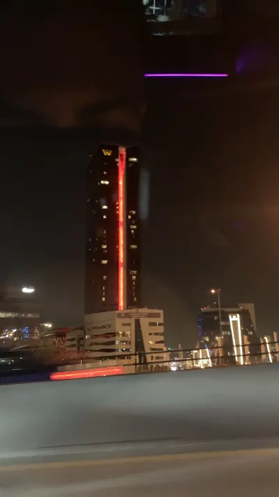 أنا متخصص في المباني الداخلية في الشؤون المالية ولديه خبرة في التجزئة اللي النمط اللي 3-D و آخر المجالات مكتوب في العنوان في الوصف