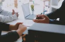 Expect-customer-departures