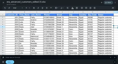 "تفريغ وتنسيق بيانات مفصلة (الاسم الأول والأخير) وفق معايير قواعد البيانات"