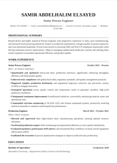 كتابة وتصميم سيرة ذاتية احترافية CV متوافقة مع أنظمة ATS باللغتين الانجليزية والعربية .