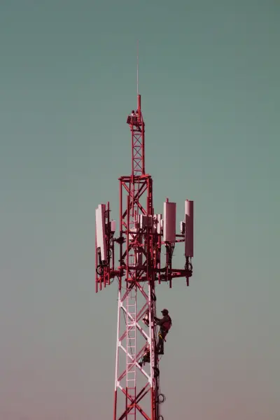 تحليل تسرب عملاء الاتصالات (Telecom Churn Analysis)