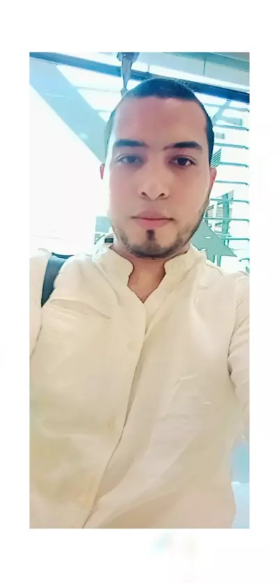 خدمات أعمال البناء وصيانة المنازل