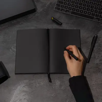 تصميم وصياغة سيرة ذاتية احترافية باللغة الإنجليزية متوافقة مع أنظمة ATS
