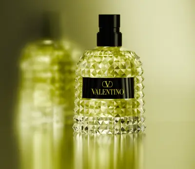 3D Perfume Bottle Render