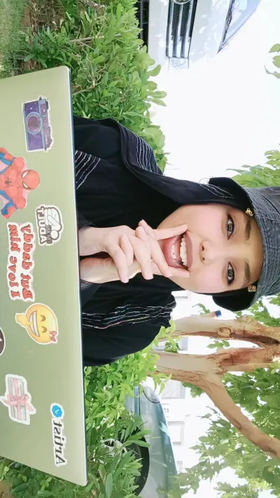 سأقوم بمونتاج فيديو احترافي لـ Reels وTikTok وYouTube Shorts