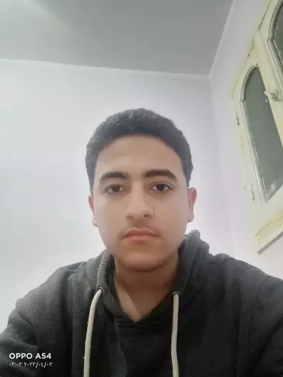 السلام عليكم أنا معك سيد وانا لدي خبره في اداره صفحات الفيسبوك واريد اضافه معلومه صغير أن سني 15 سنه