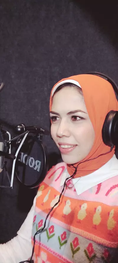 معلقه صوتيه للهجه المصريه و العربيه الفصحي معتمده