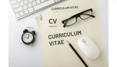 كتابة وتصميم سيرة ذاتية احترافية متوافقة مع نظام ATS