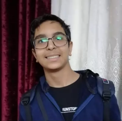 مصمم فوتوشوب لوجو