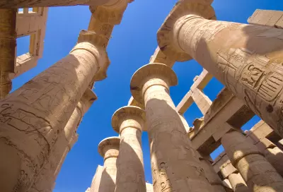 تصميم فوتوشوب واليستريتور