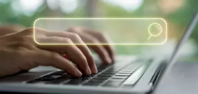كتابة مقال بعنوان: تزايد عمليات البحث مؤخرا على محركات الإنترنت
