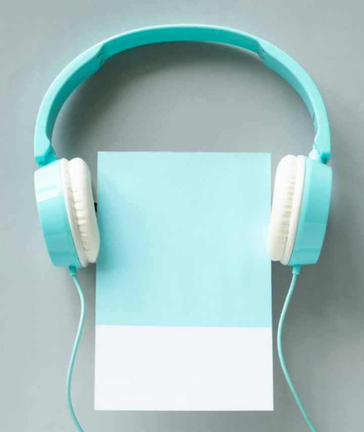 تصميم شعارات إحترافيه ولافتات بخطوط عربيه لأي مجال