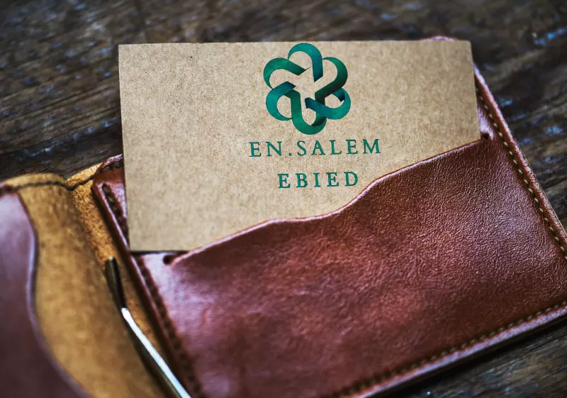 سأقوم بتصميم لوغو احترافي لشركتك او لمحلك التجاري