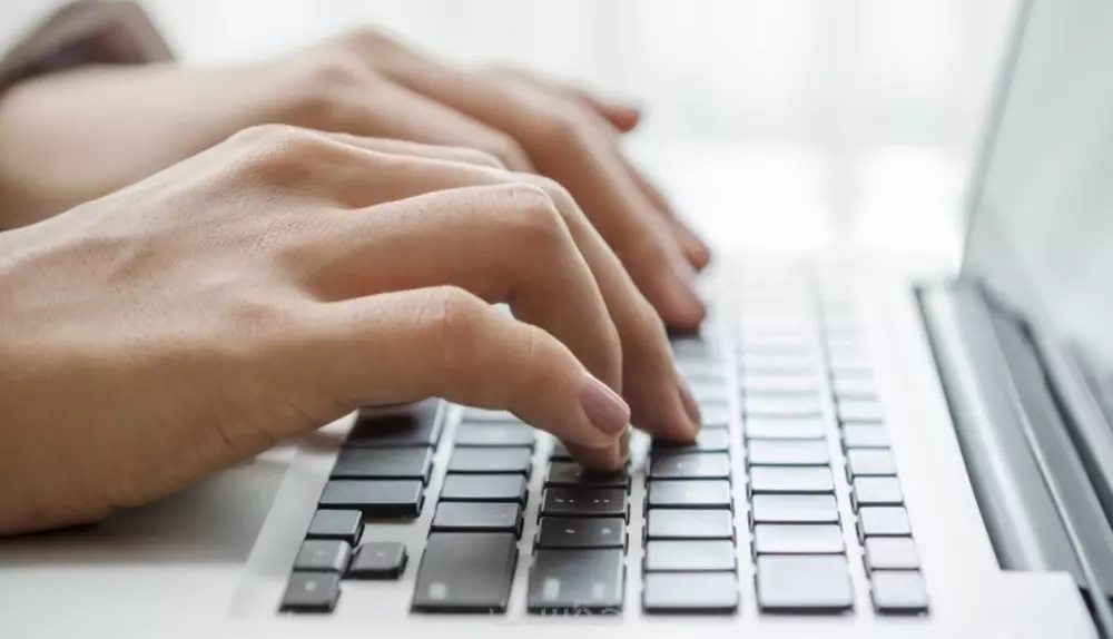 ادخال بيانات word لغة عربية ولغة انجليزية