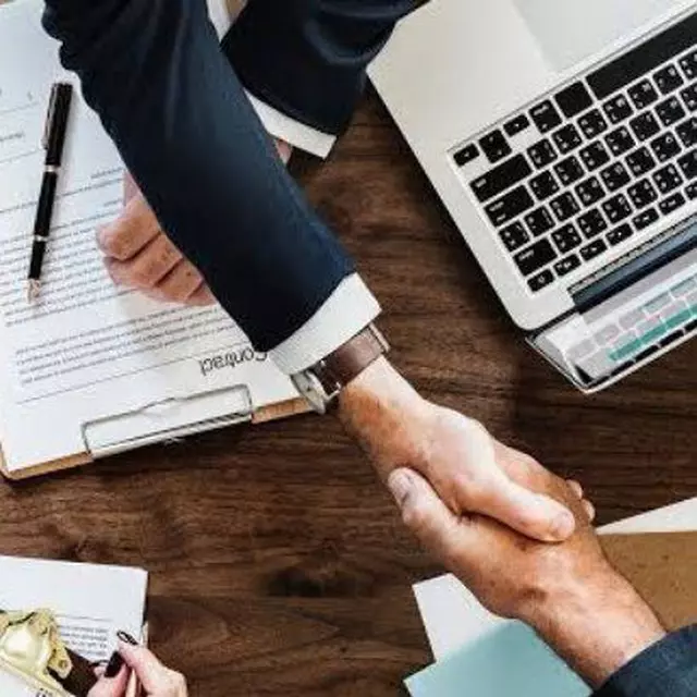 كتابة السيرة الذتية CV