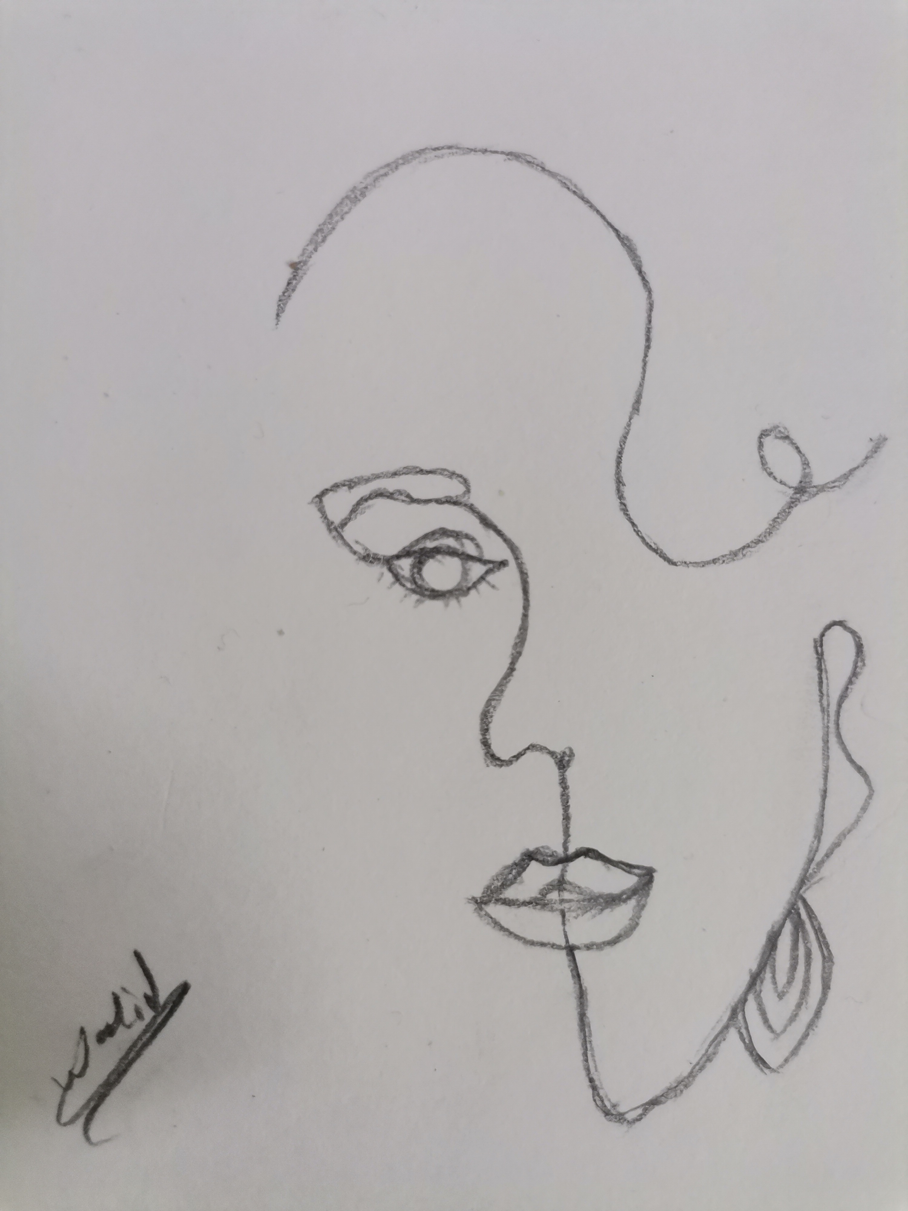 سوف اساعدك علي تطوير شركتك عن طريق عمل شعار (لوجو )احترافي