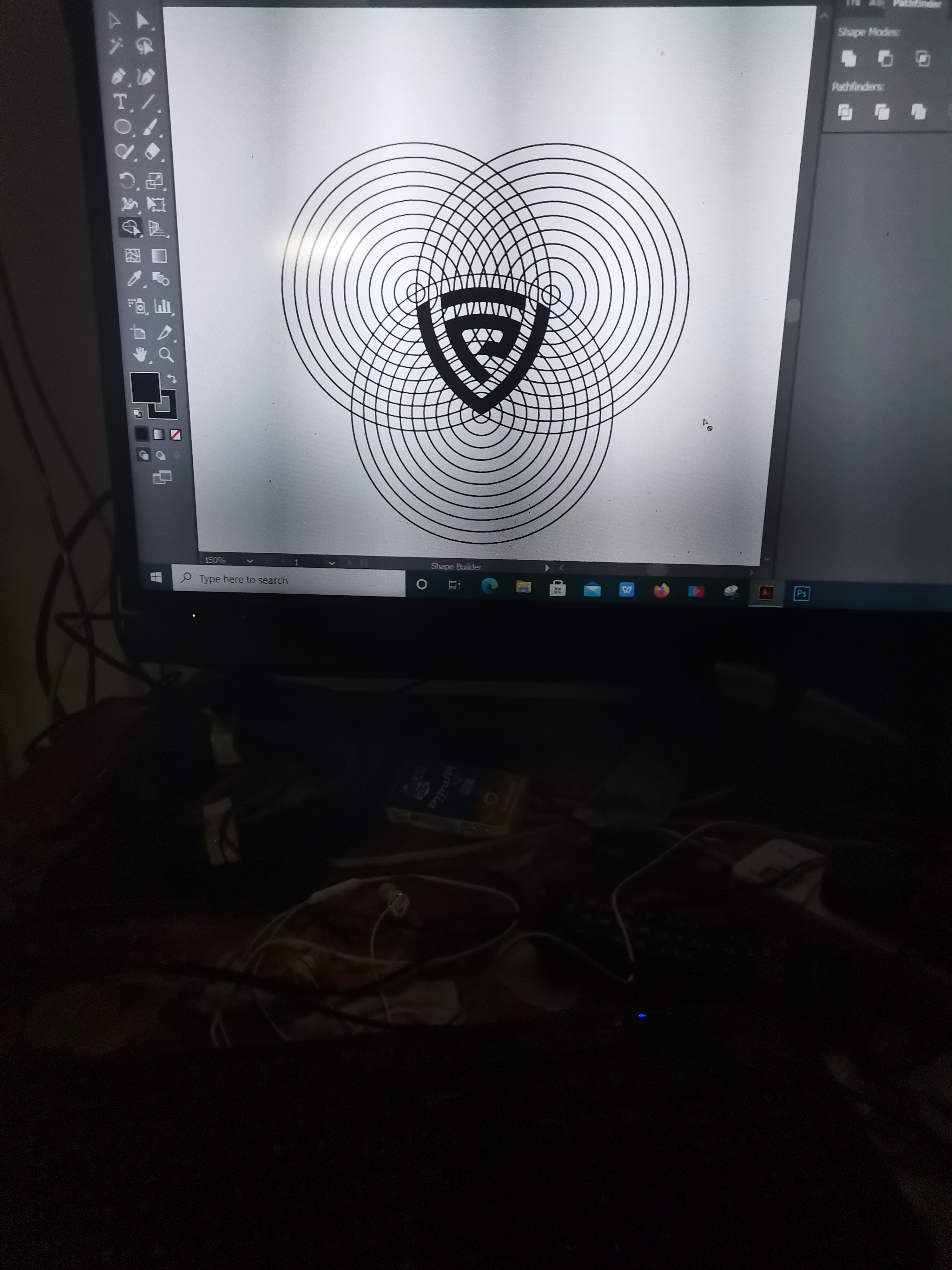 سوف اساعدك علي تطوير شركتك عن طريق عمل شعار (لوجو )احترافي