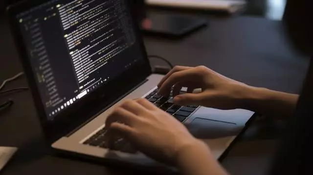 كتابة محتوى يوتيوب