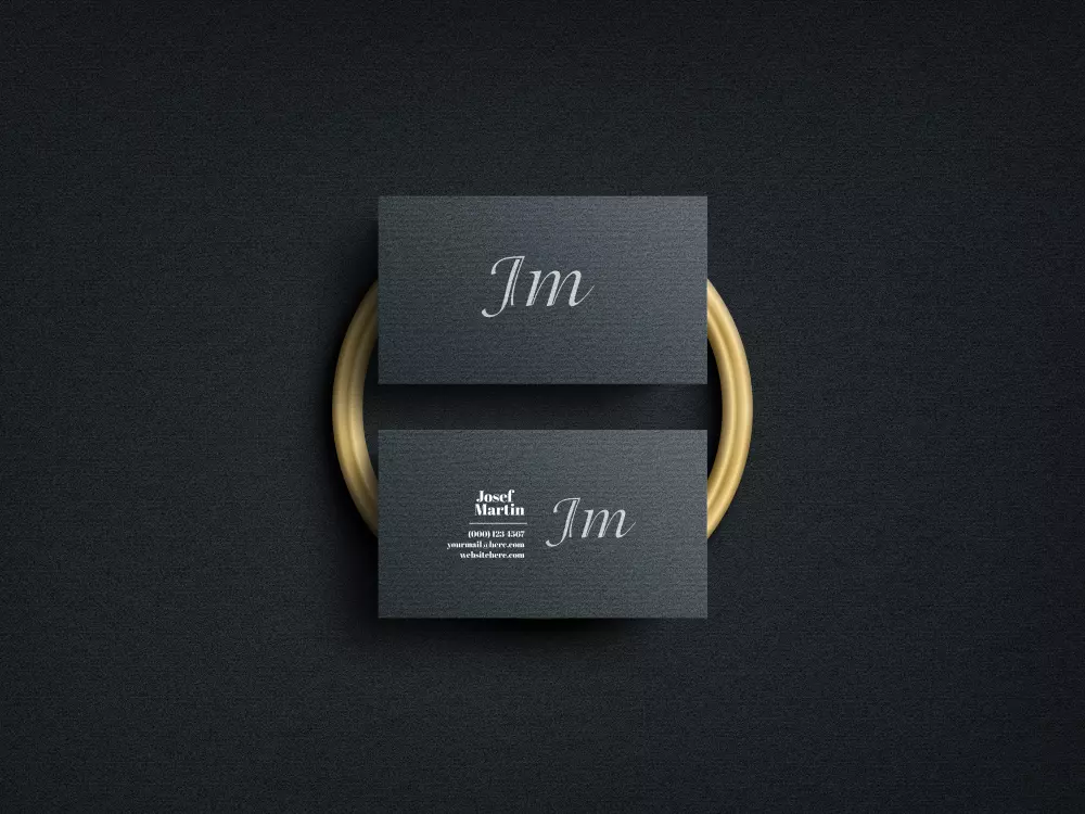 تصميمات سوشيال ميديا فريدة وجذابة